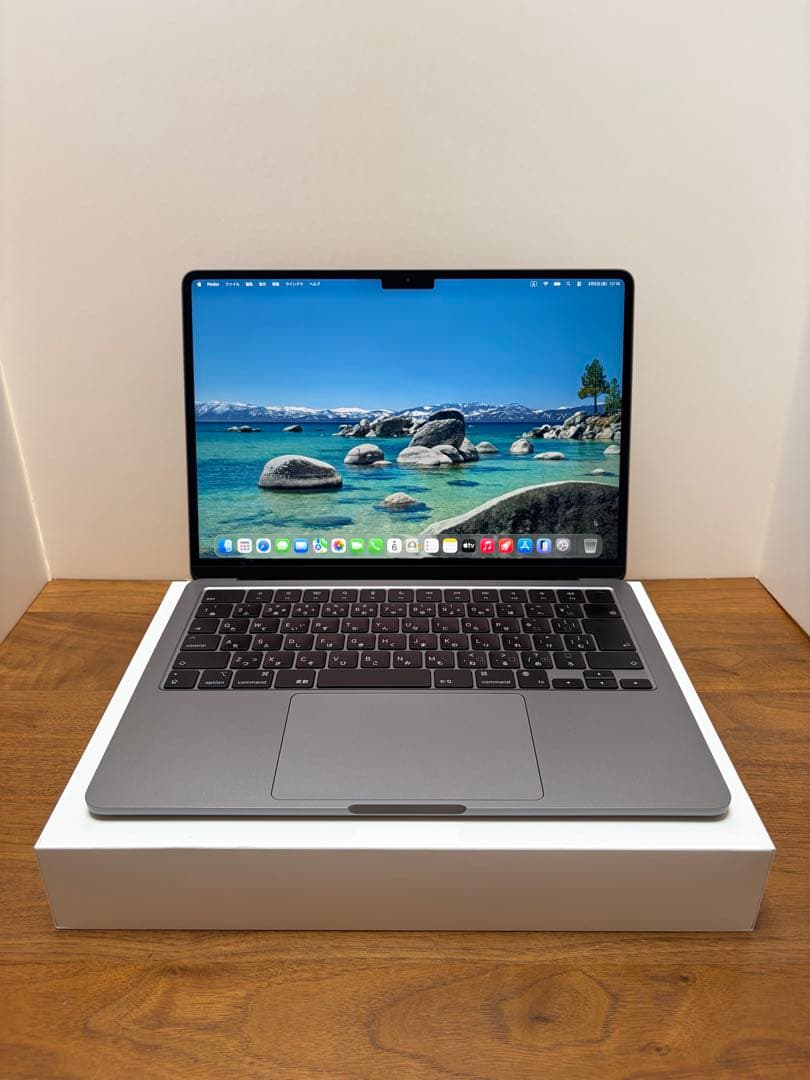 超美品❗️MacBook Air 2022 M2チップ 512GBスペースグレイ - メルカリ