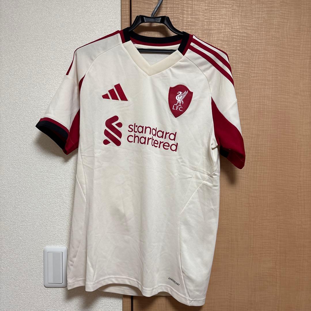 リバプールFC adidas ホワイト/レッド シャツ adidas（アディダス） サッカー ライセンスシャツ リバプールFC 25/26