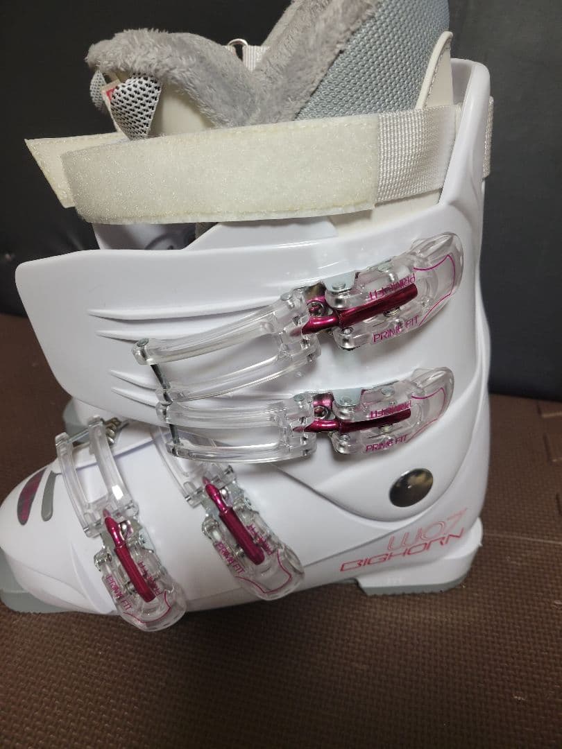 スキー ブーツ レディース 25～25.5 フォロー割り - メルカリ