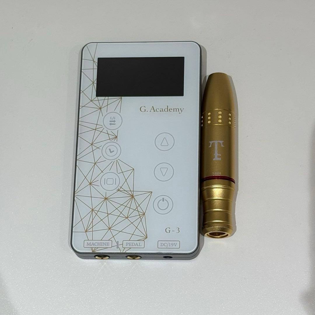 アートメイクマシン　ホワイト　T‘s key AllPoints 800-9916 Wave Key for San Jamar® Dispensers