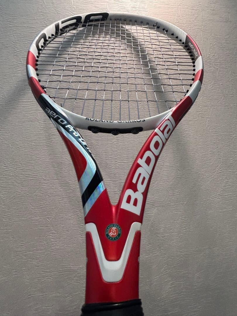 希少Babolat アエロプロドライブローランギャロス仏オープンモデル