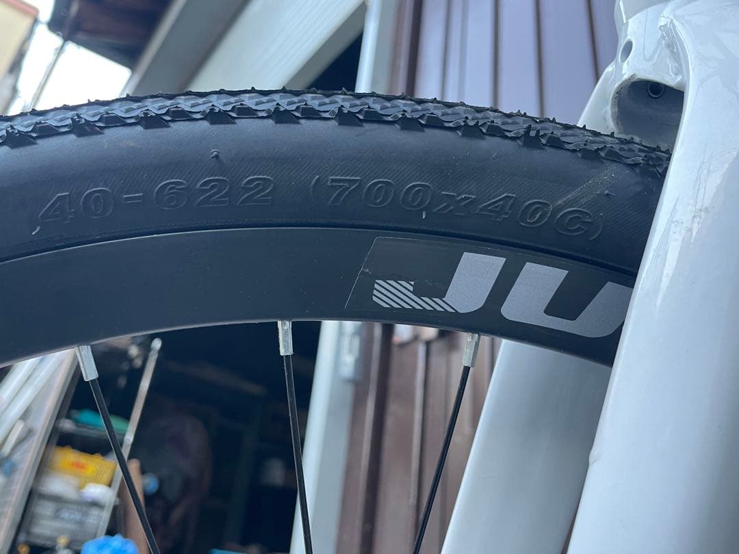 引き取り限定】AVASTA Jupiter 700C変速アルミ自転車中古 - メルカリ