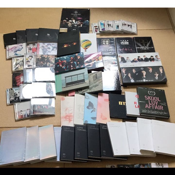 防弾少年団 ぴったりフィットするDenim、自分らしいスタイルで着こなそう。 BTV