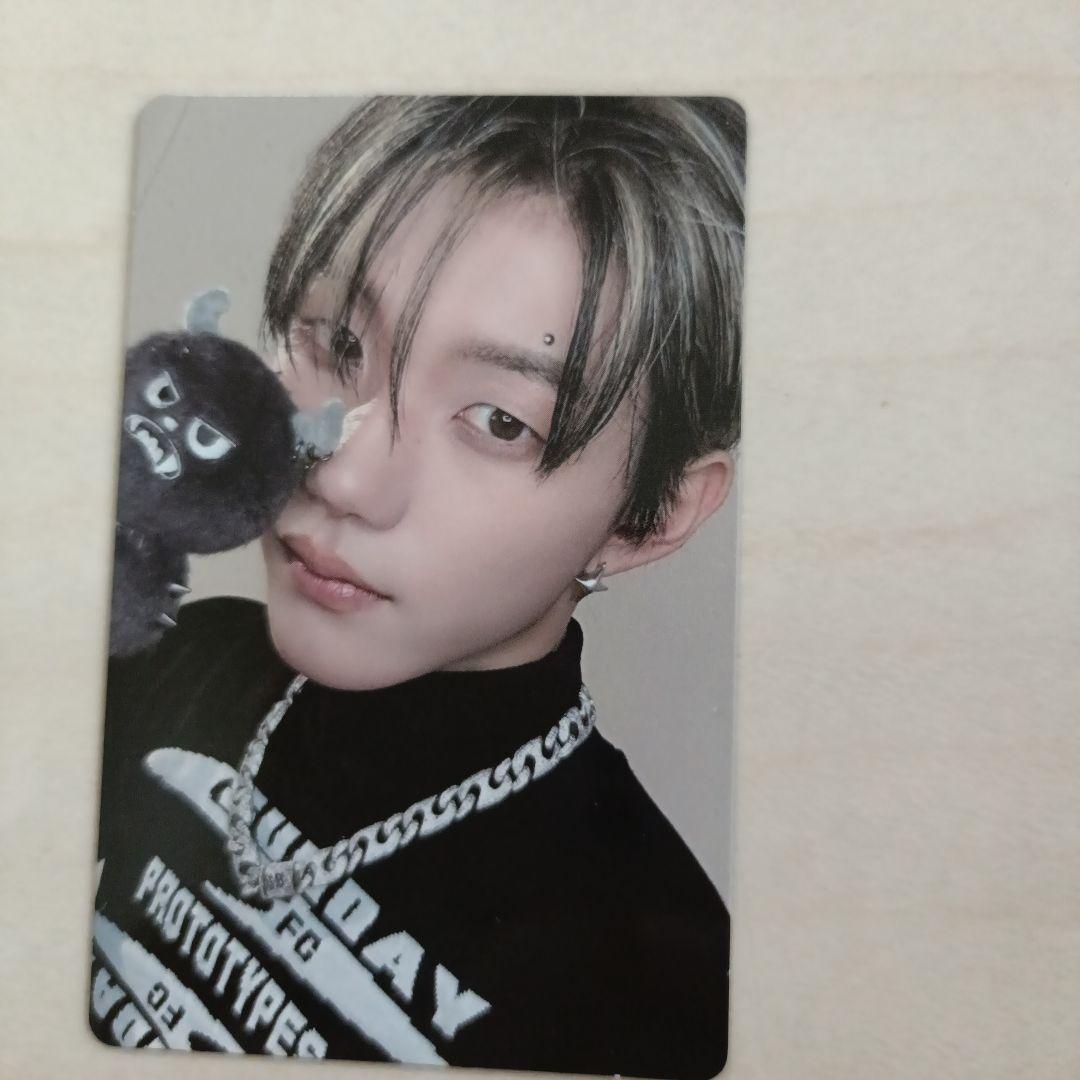 CLOSE YOUR EYES ギョンベ クルユア blackout クルティン - メルカリ