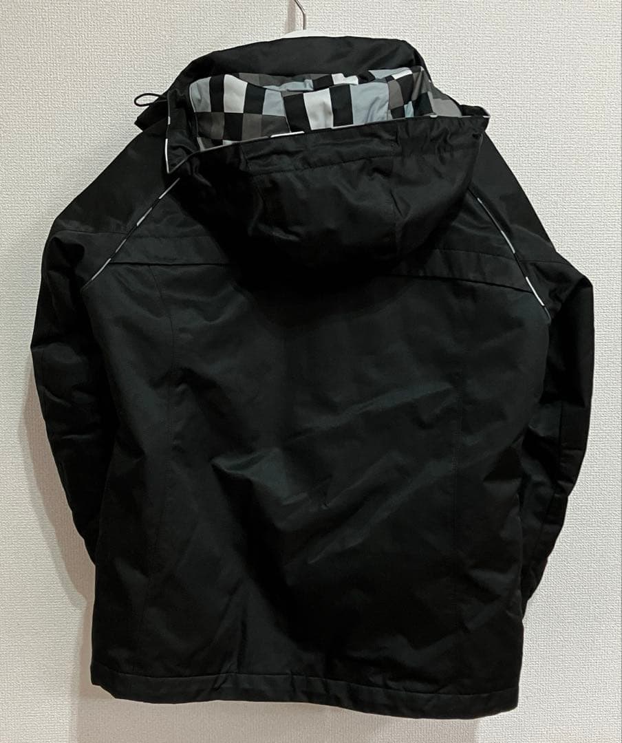 11号】デサント スキーウェア 黒 ブラック 柄 レディース