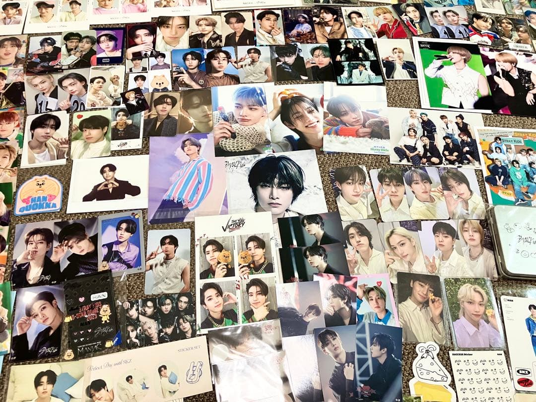 stray kids ハンジソン トレカ グッズ 230点以上 まとめ売り stray kids ハンジソン トレカ グッズ 230点以上 まとめ売り - メルカリ