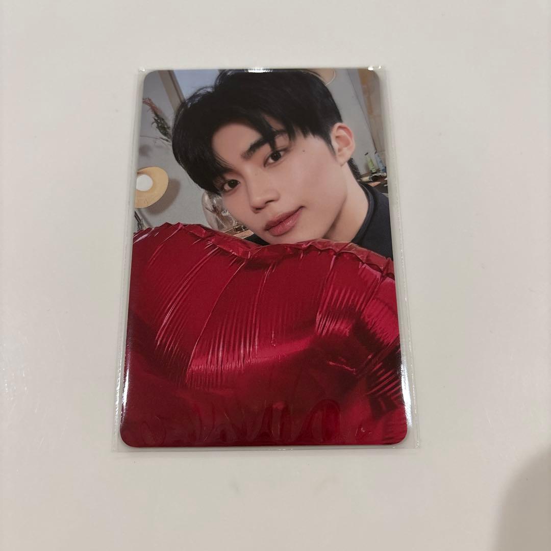 ZB1 ゼベワン 7000円 トレカ ゴヌク 購入特典 ワルツ - メルカリ