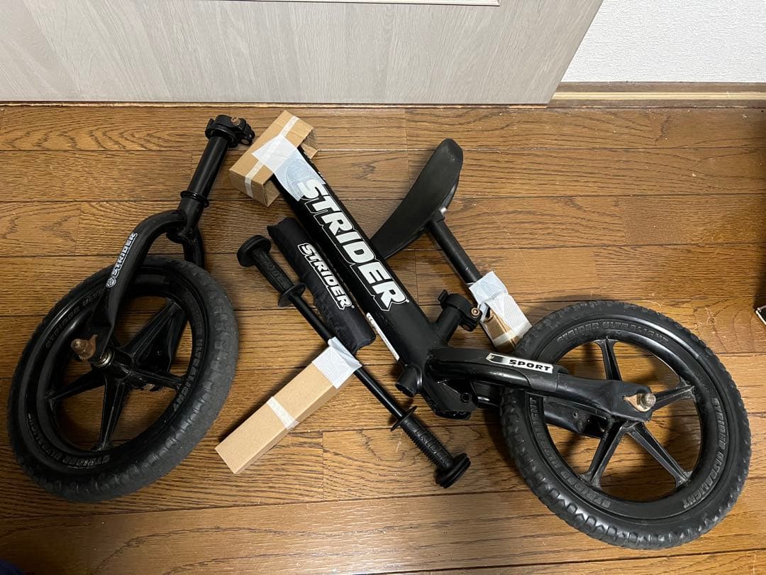 STRIDER ストライダー スポーツモデル 12インチ ブラック箱あり - メルカリ