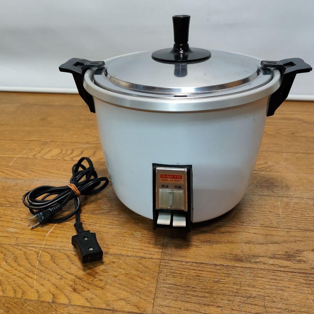 昭和レトロ サンヨー炊飯器 一升炊き - メルカリ