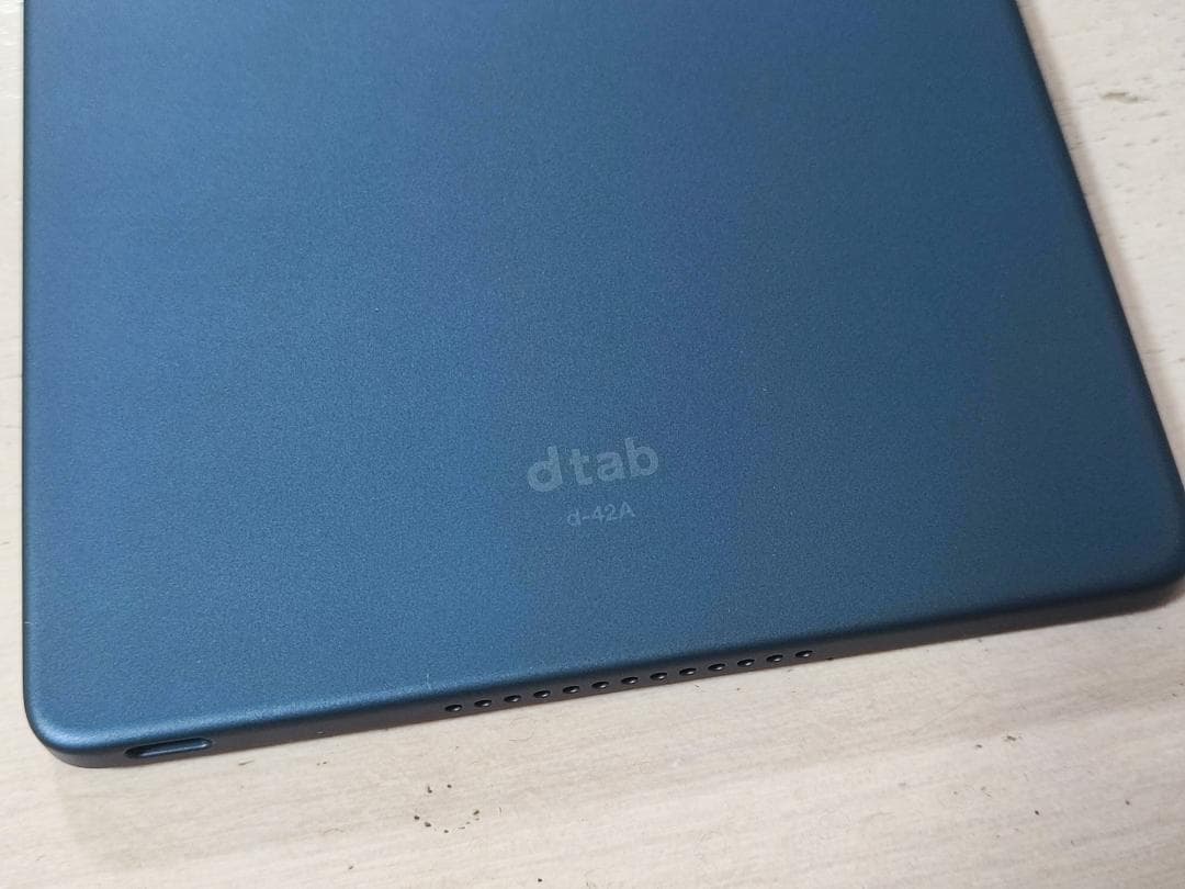 docomo dtab Compact d-42A SIMロック解除コード付き - メルカリ