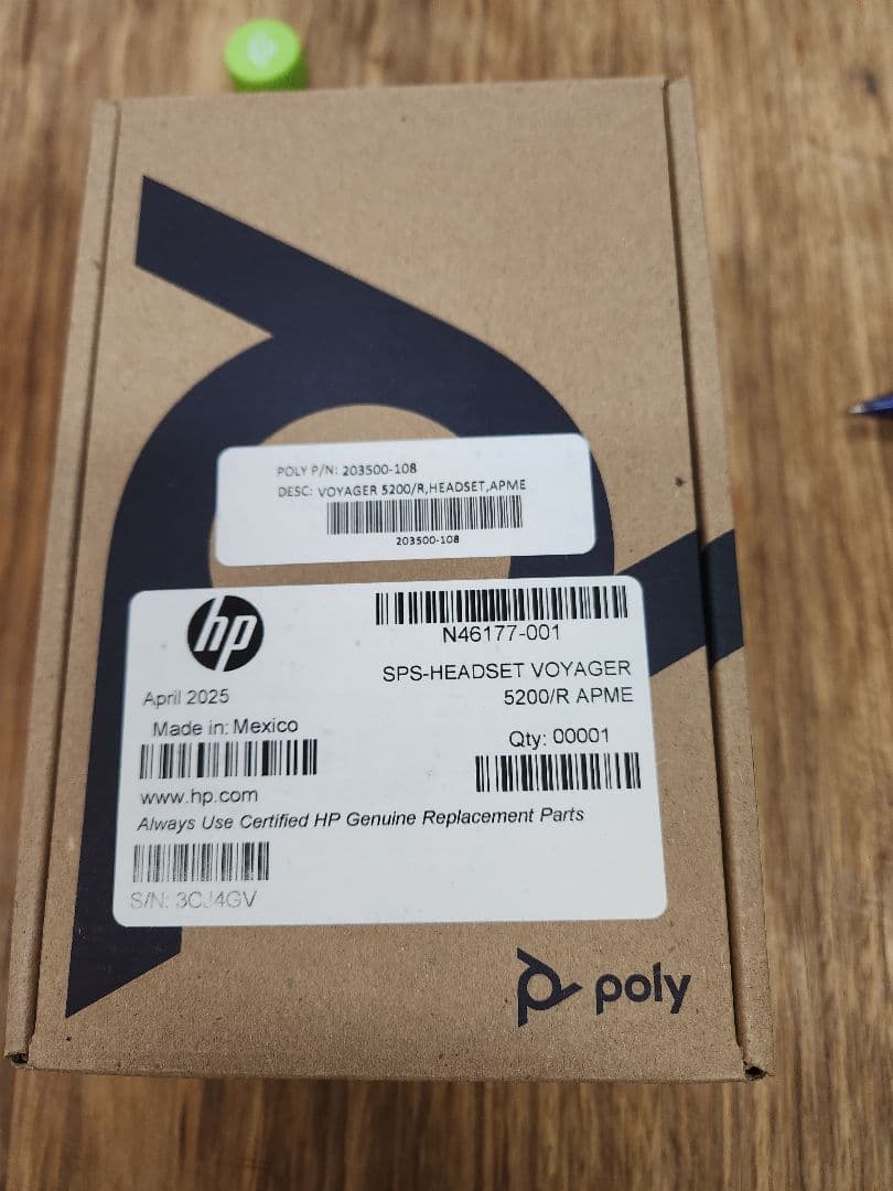 Poly Voyager 5200 ワイヤレスヘッドセット Amazon.co.jp: PLANTRONICS Poly(ポリー) Voyager 5200 Bluetooth