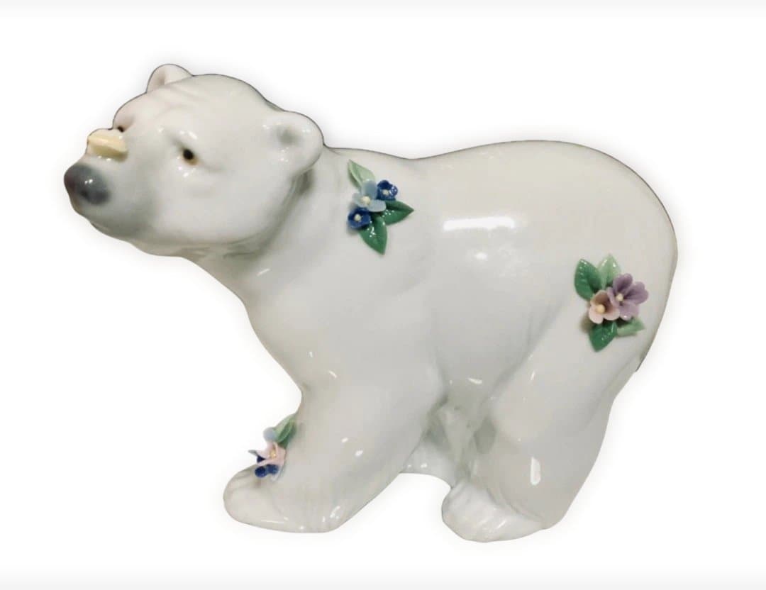 美品 LLADRO リヤドロ 置物 陶器人形 白熊 シロクマ オブジェ - メルカリ