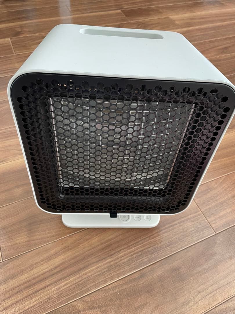 プラマイゼロ リフレクトヒーター 2（XHS-K311）2025年製／美品 リフレクトヒーター 2 | プラスマイナスゼロプラスマイナスゼロ