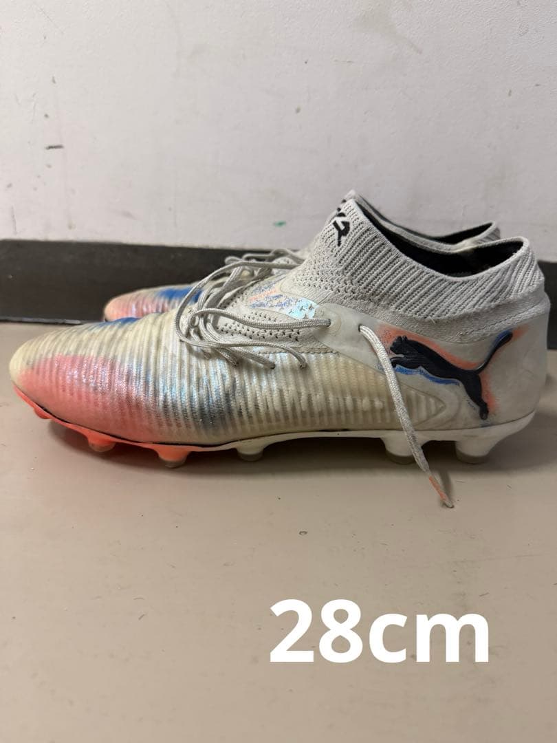 プーマ フューチャー8アルティメットHG/AGサッカースパイク 28cm