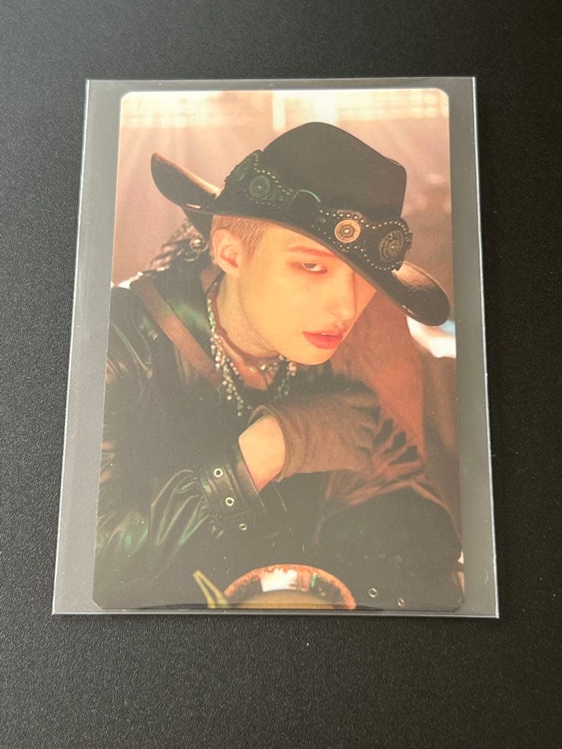 ATEEZ トレカ ミンギ THE WORLD EP.2 : OUTLAW - メルカリ