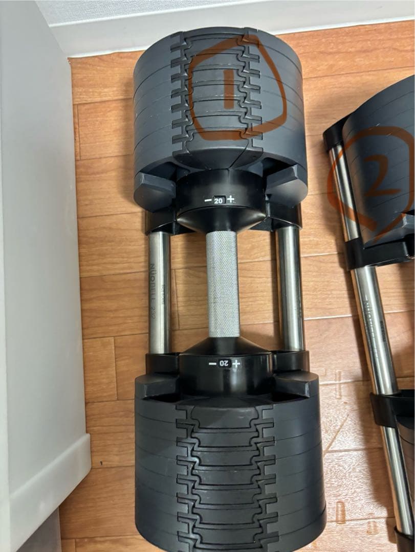 NUOBELL ダンベル 2kg-32kg 調整可能(2kg刻み)　② フレックスベル FLEXBELL 可変式ダンベル 32kg×2個 2kg刻み