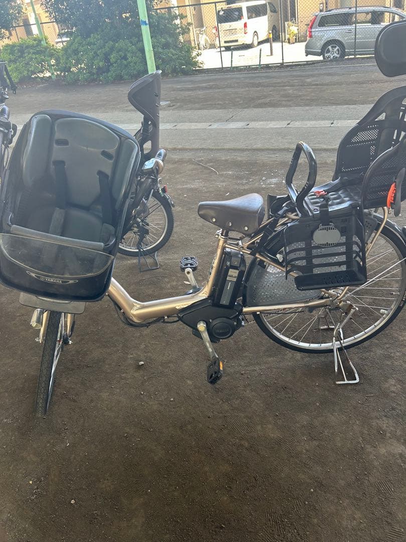 アンジェリーノ　電動自転車 小柄なママでも安心の低床設計＞ 3人乗り(幼児2人同乗)対応 子乗せ