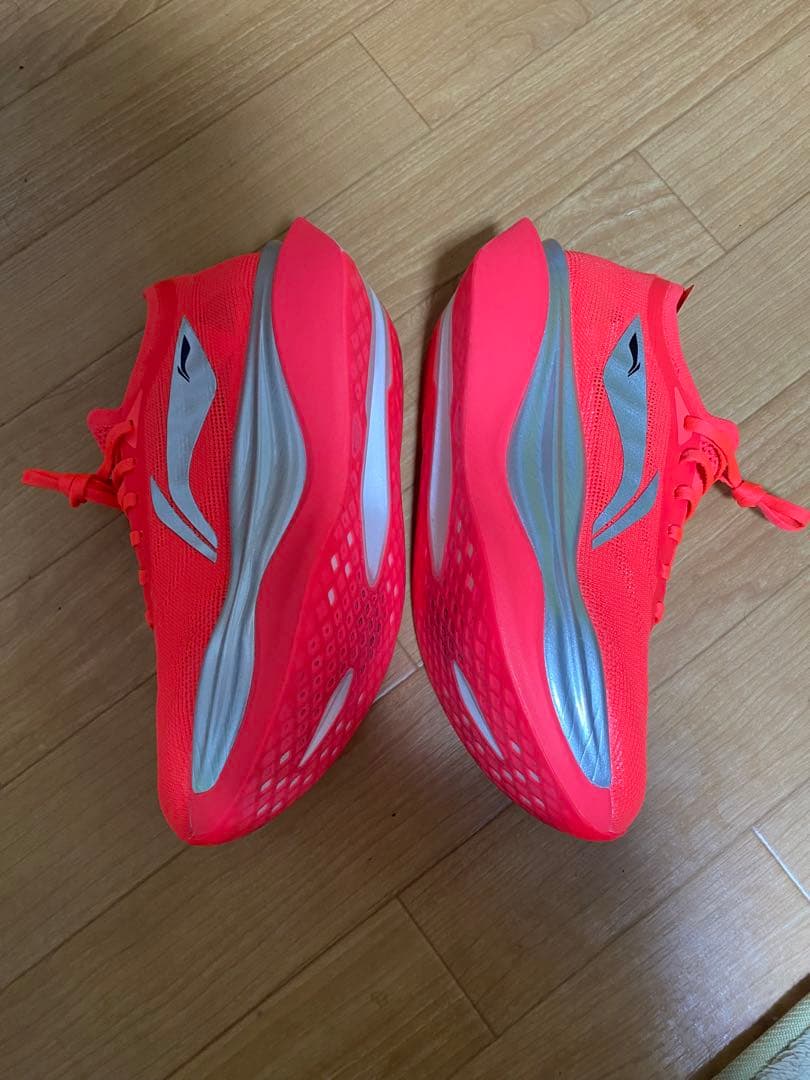 リーニン　LI-NING FEIDIAN 6 ELITE US7 25.5cm