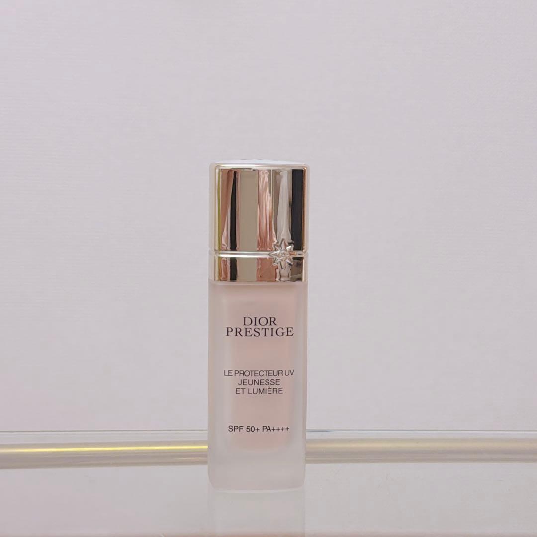 Dior プレステージ ホワイト ル プロテクター UVルミエール