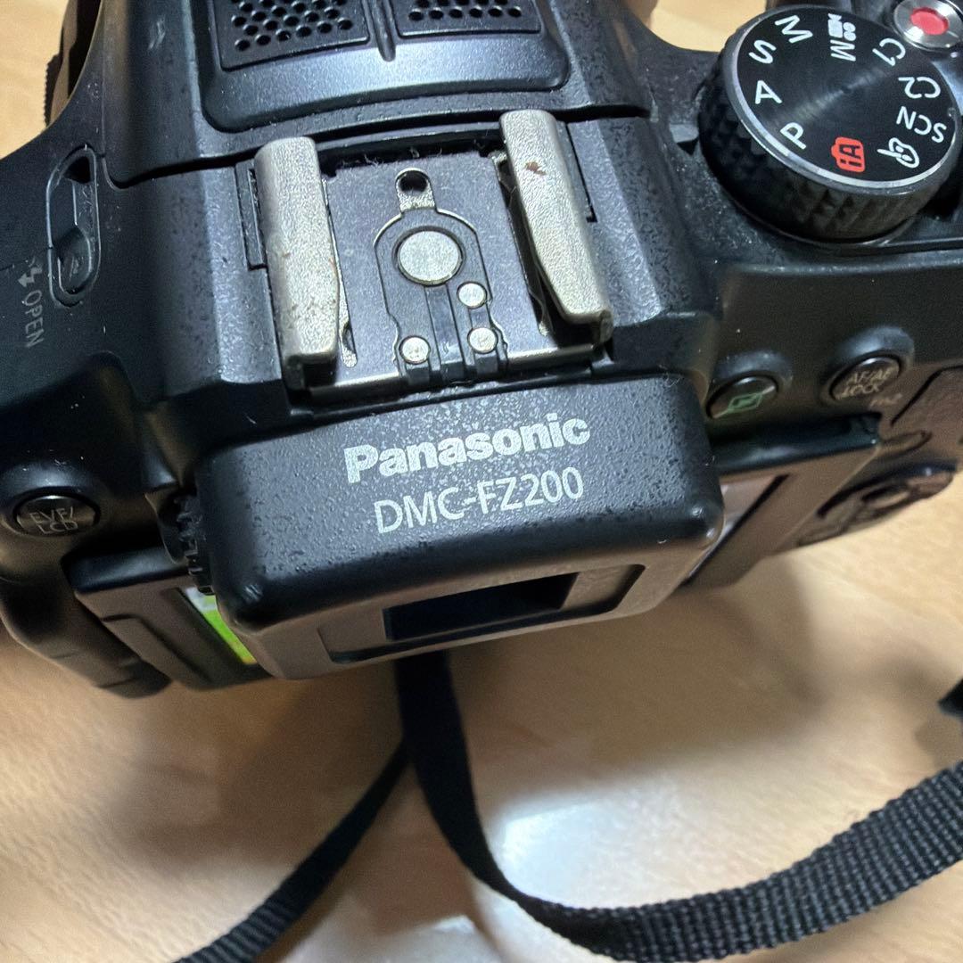 Panasonic LUMIX DMC-FZ200 本体 F2.8通し動作確認済