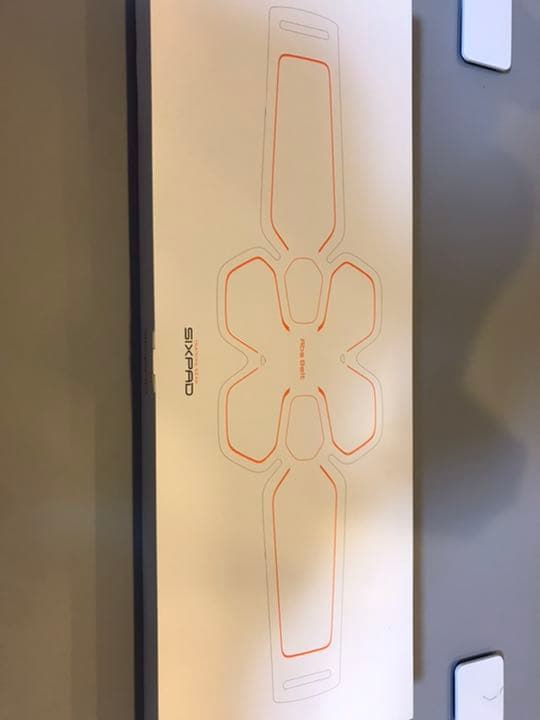 シックスパッド 腹筋 SIXPAD Abs Belt 楽天市場】【最新モデル登場！腹筋を集中的に鍛える】公式ストア