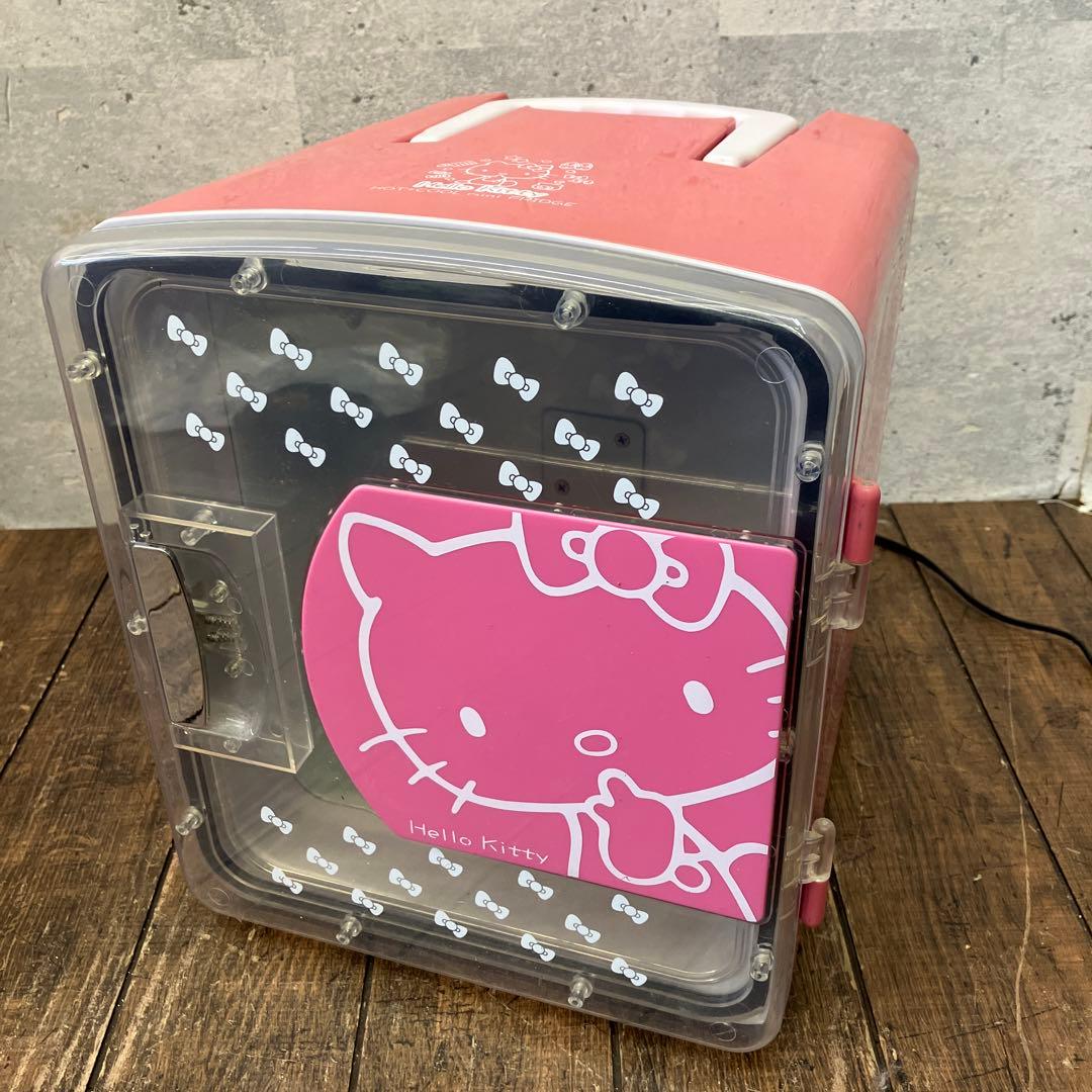 フィフティ サンリオ ハローキティ冷温庫 500ml6本収納 ミニ冷蔵庫