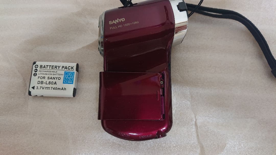 SANYO Xacti DMX-CG100 レッド - メルカリ