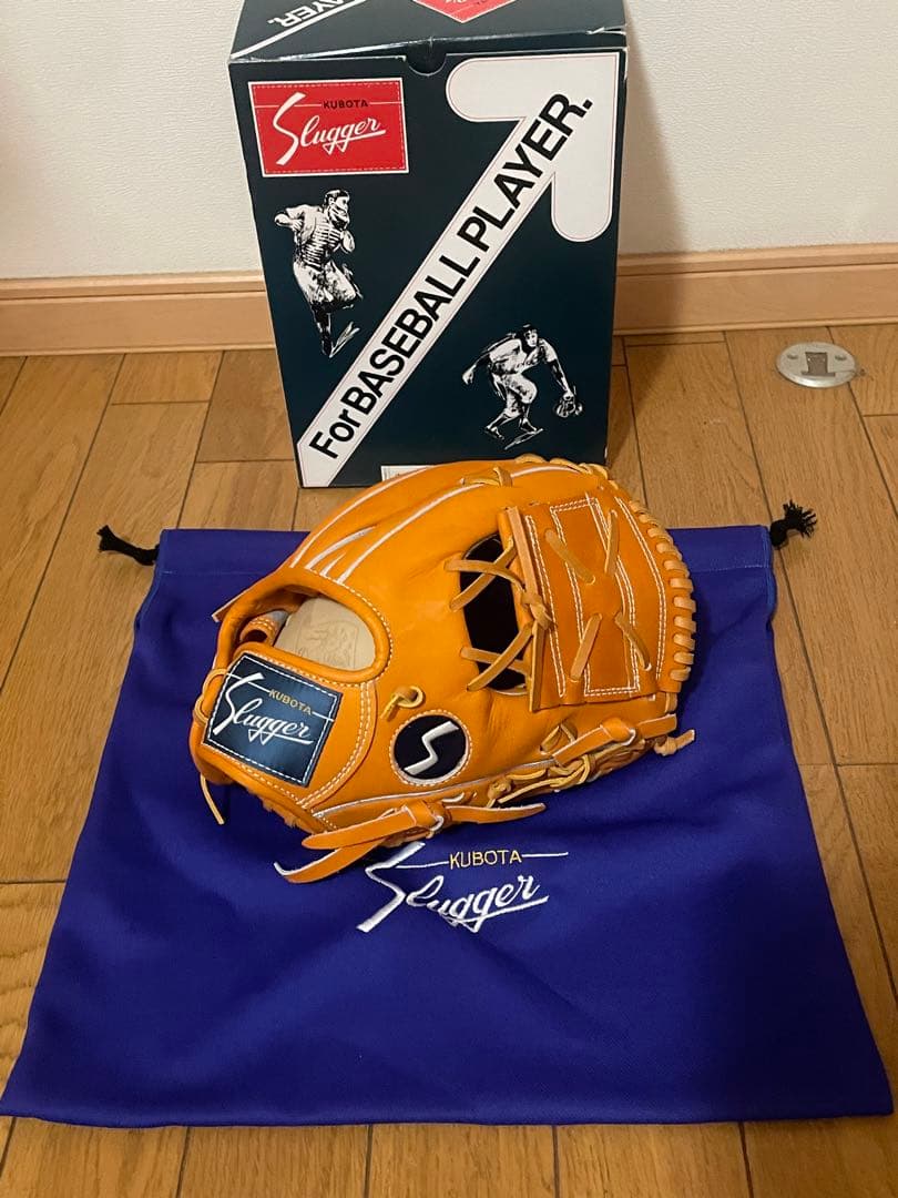 新品未使用　久保田スラッガー　80周年限定モデル　軟式内野手用グローブ 久保田スラッガー（KUBOTA SLUGGER） 軟式 オーダーグラブ グローブ 内