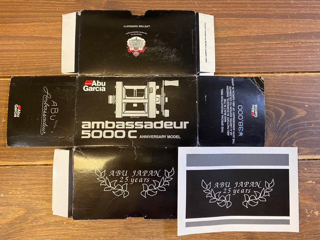 お値下げ中です！ABU 5000c アブ アンバサダー 限定品 25周年 - メルカリ