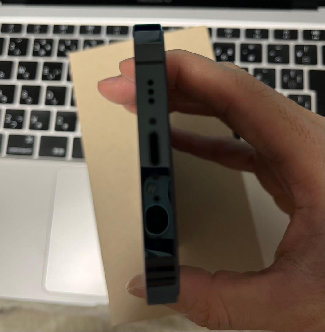 Apple iPhone 12pro 256GB エクスプレス交換サービス品 - メルカリ