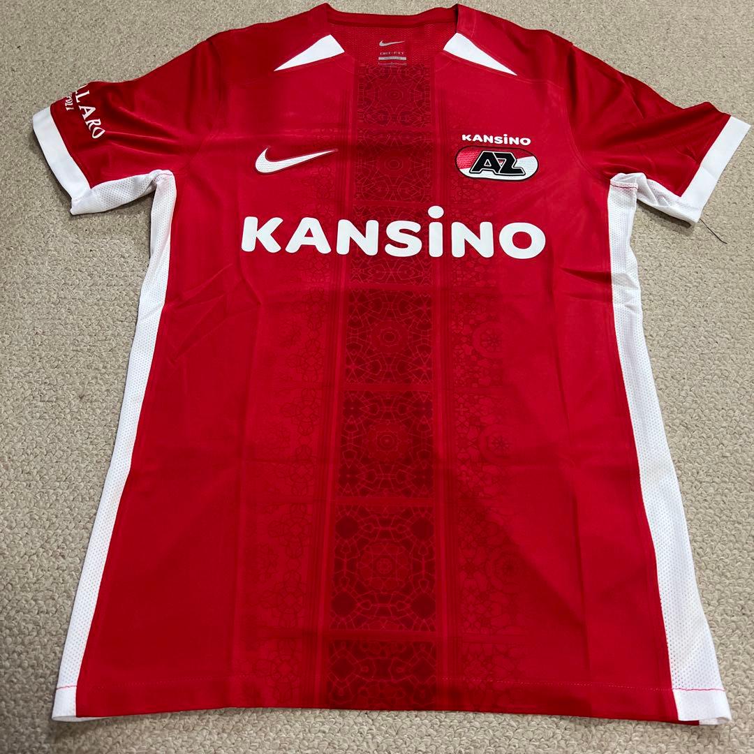 毎熊晟矢　AZ公式戦　ユニホーム 毎熊晟矢が新天地でユニホーム姿披露 背番号はプロ1年目と同じ16