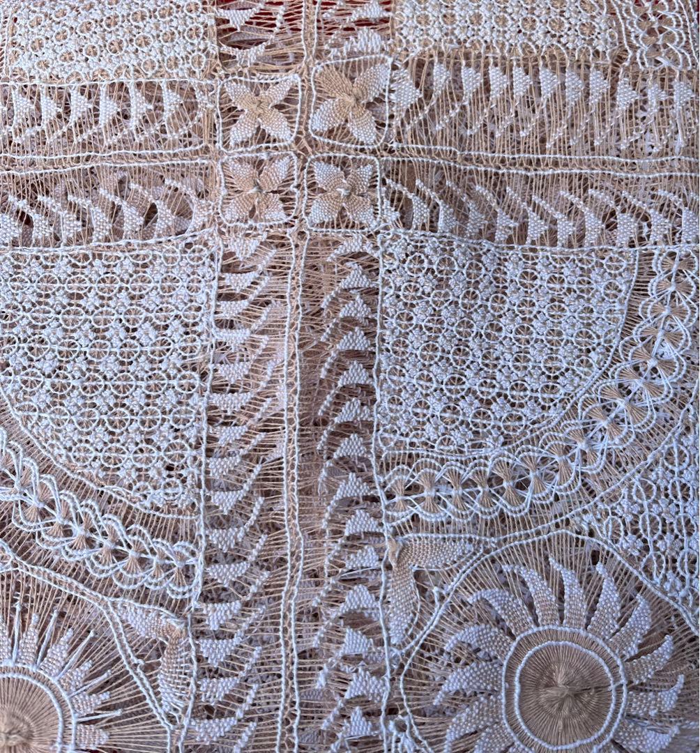 希少 Ñanduti ニャンドゥティ伝統織 大判ドイリー パラグアイ刺繍