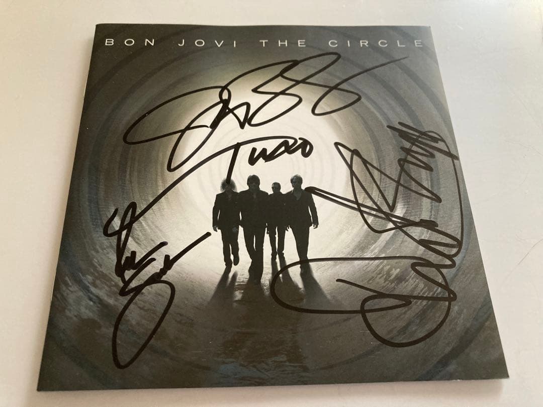 レア bon jovi 直筆 サイン CD ボンジョビ ボンジョヴィ - メルカリ