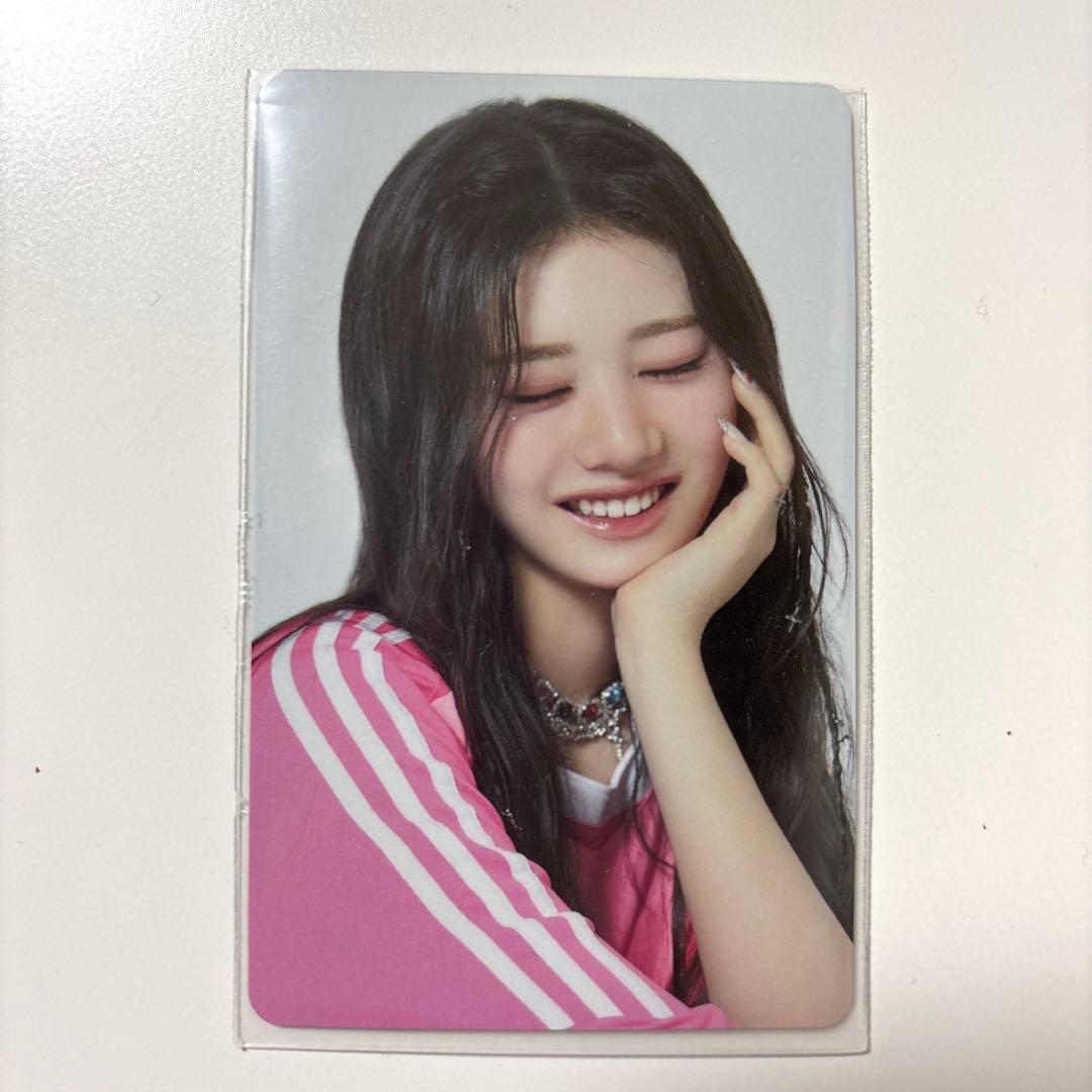 BABYMONSTER ポップアップ 購入特典 トレカ ローラ - メルカリ