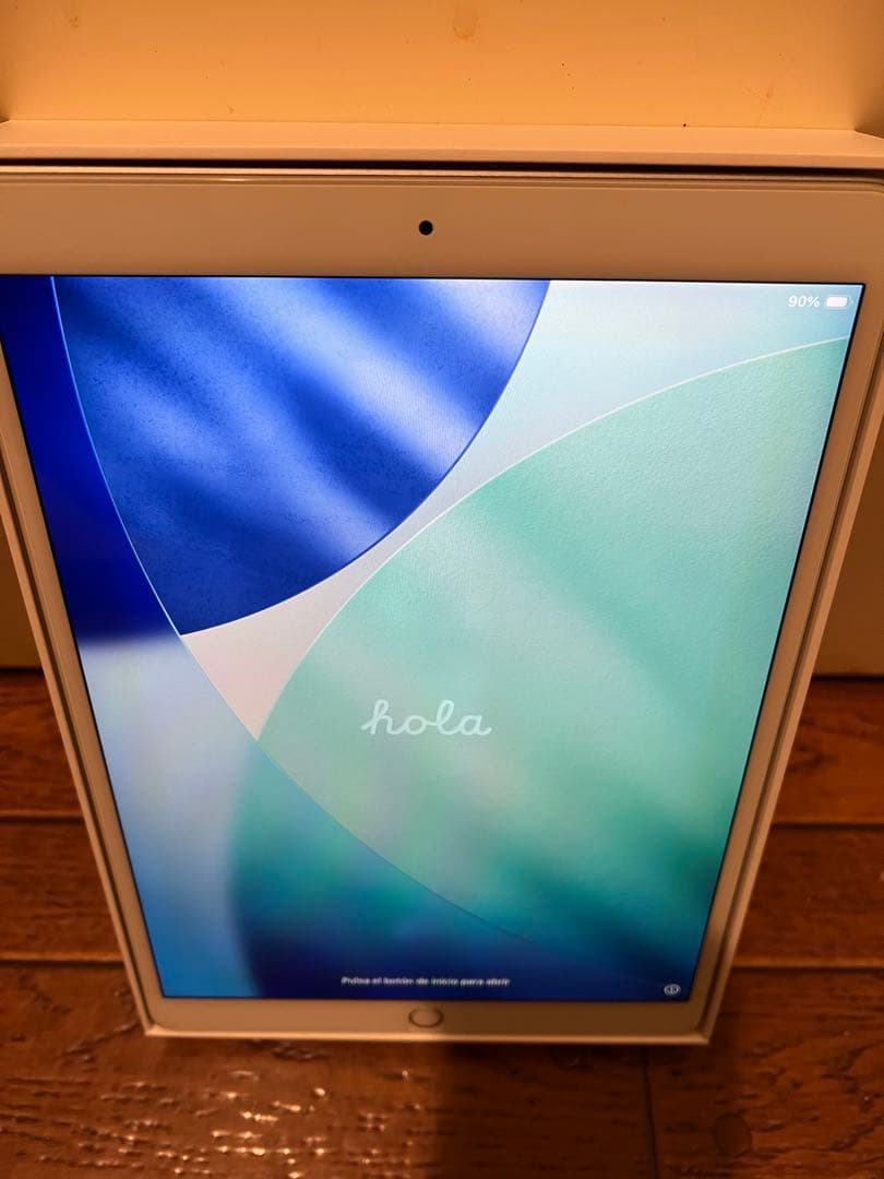 iPad Air3 送料無料！ Amazon.co.jp: 【整備済み品】Apple iPad Air (第3世代) Wi-Fi 256GB