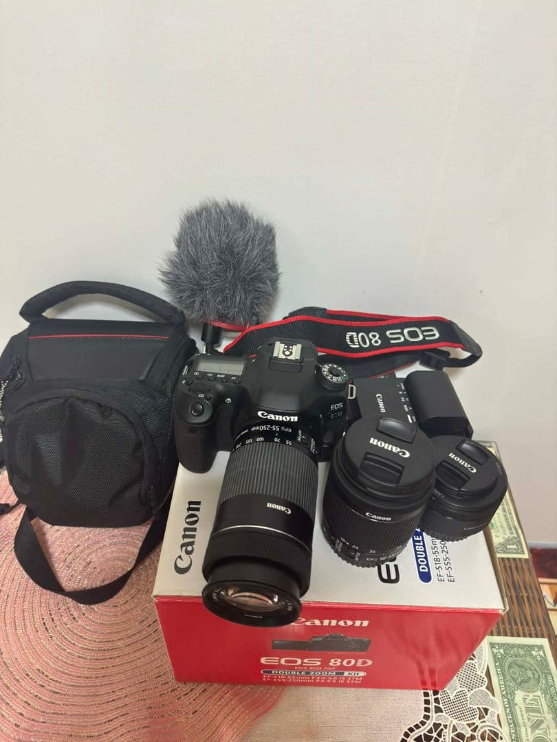 Canon EOS 80D ダブルズームキット 超美品 レンズ2本 キャノン 中古】キヤノン EOS 80D ダブルズームキット｜｜カメラのキタムラ