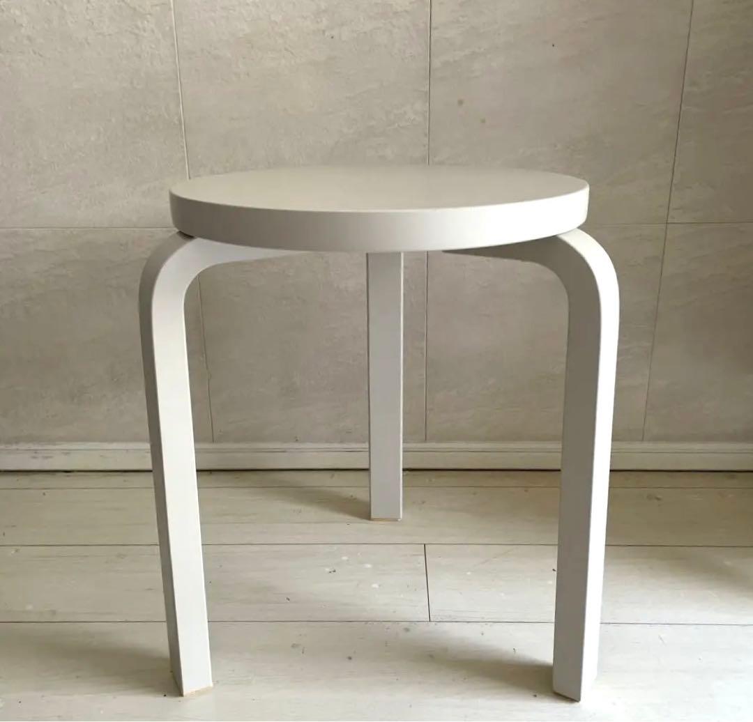 アルテック　スツール60 ストーンホワイト アルテック スツール60 ストーンホワイト - メルカリ