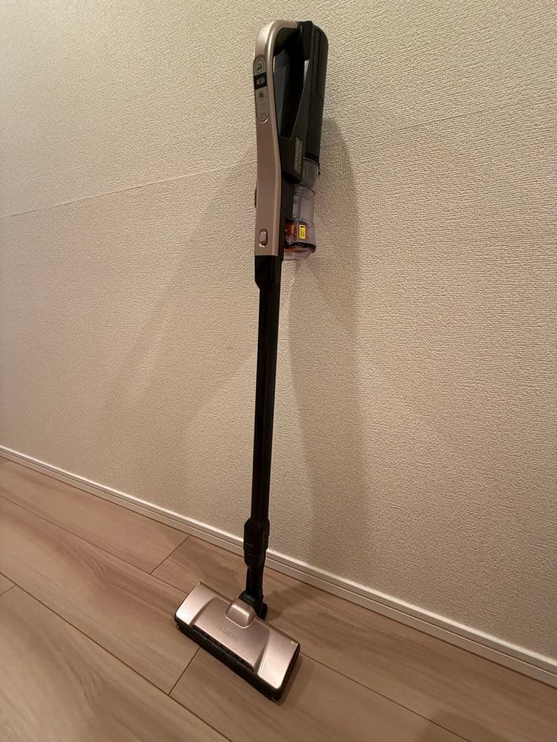 動作確認済み！HITACHI PV-BHL3000J 充電式掃除機 HITACHI◇掃除機/PV-BHL3000J/コードレススティッククリーナー/2022年