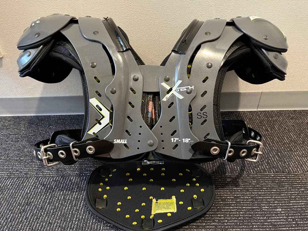 XTECH アメフト ショルダーパッド X2 サイズ:S バックプレート付