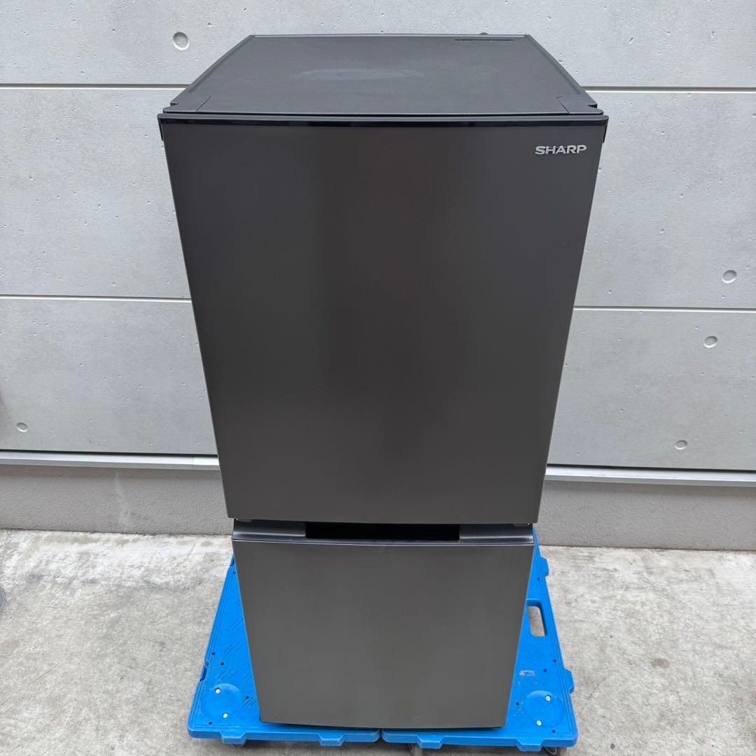 265⭐️2024年製美品☆シャープ 冷蔵庫 右、左開き 自動霜取り