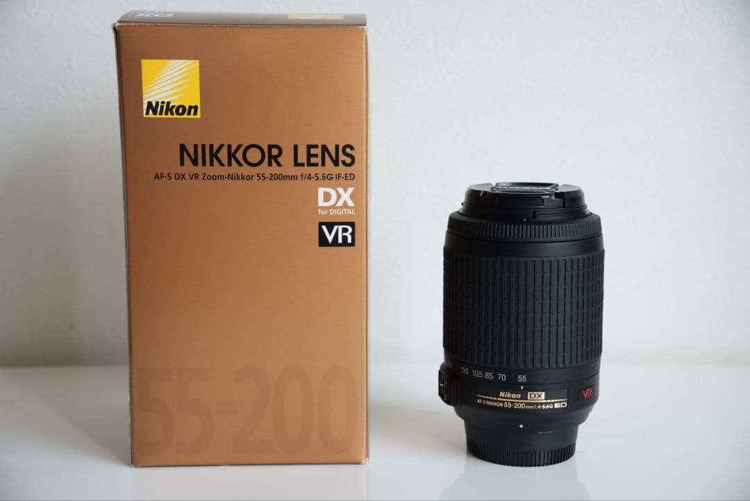 Nikon 中望遠ズームレンズ Nikkor 55-200mm Amazon.co.jp: Nikon 望遠ズームレンズ AF-S DX NIKKOR 55-200mm f/4