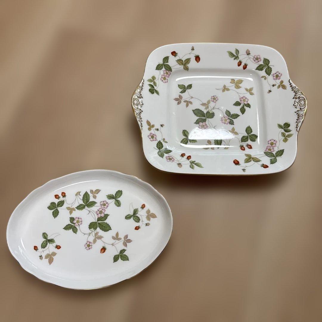 Wedgwood Wild Strawberry プレート 2枚セット - メルカリ