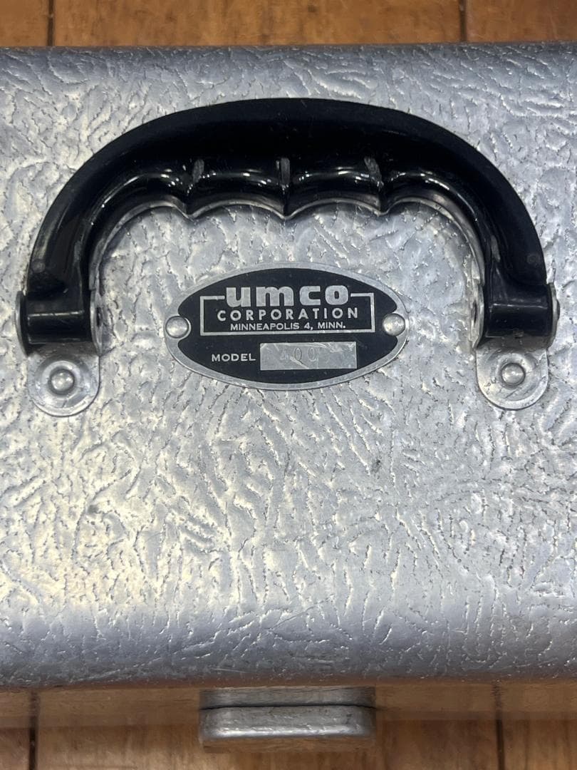 希少 オールド UMCO 400 オールド アムコ タックルボックス バルサ