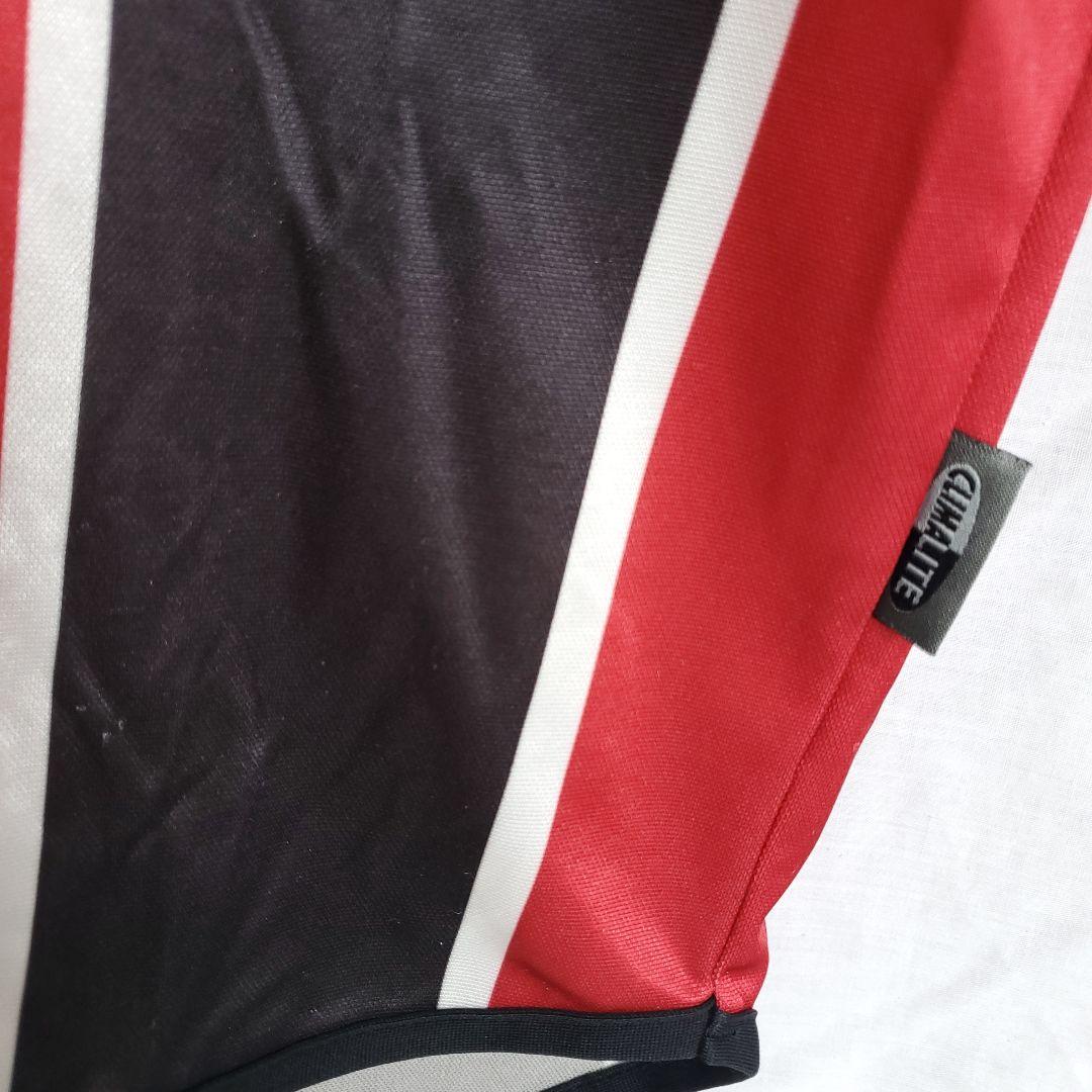 北海道コンサドーレ札幌 2001年アウェイ ウェア 赤黒 レプリカ