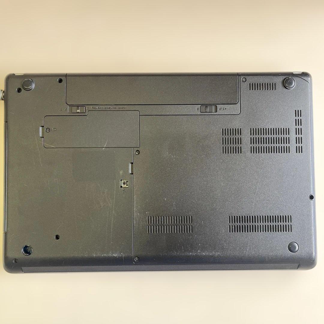 ☆訳有格安XP☆レノボ15.6大画面ノートPC☆ピーチスキン☆トラック