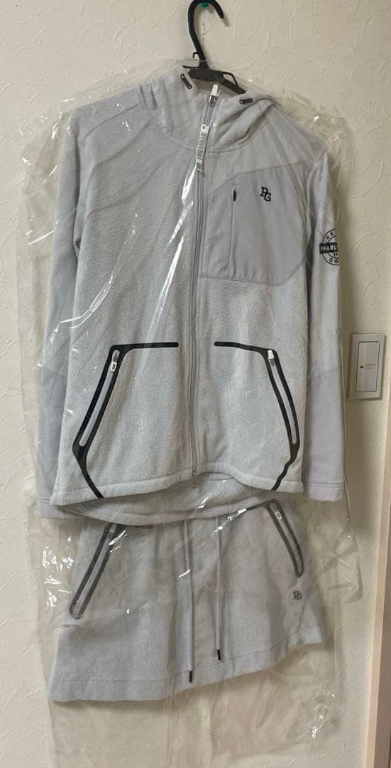 パーリーゲイツ　セットアップ　秋冬　グレー ○☆新品 未使用 PGG パーリーゲイツ パーテックス セットアップ