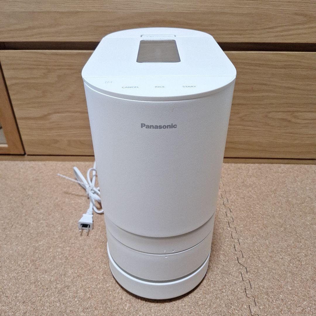 あやこ美品◼️パナソニック 自動計量 IH炊飯器 SR-AX1-W Panasonic（パナソニック） 自動計量IH炊飯器 SR-AX1-W [ホワイト