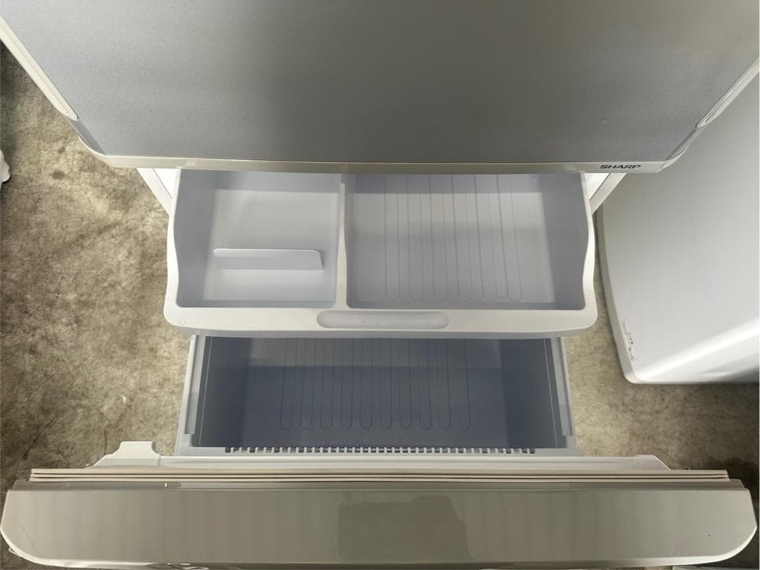 大阪送料無料☆3か月保障付☆冷蔵庫☆2019年☆SJ-W352E-S☆R-913