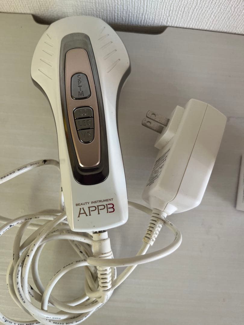 美顔器、美容液 楽天市場】美顔器セット【美ルルリバース＆コスメ3点セット】EMS美顔器