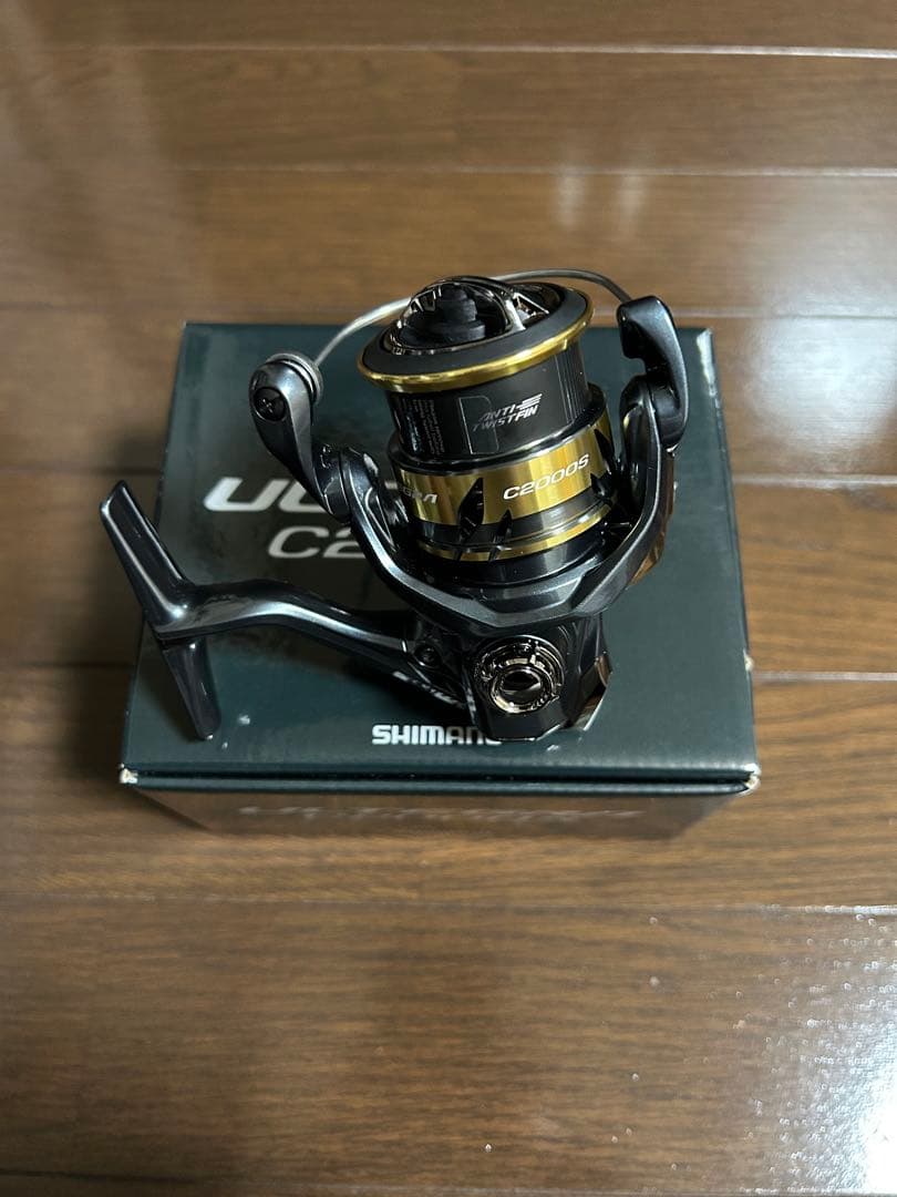 新品未使用　シマノ　25アルテグラC2000S シマノ 25 アルテグラ C2000S スピニングリール - 釣具のポイント